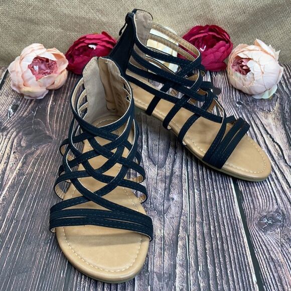 Journee Collection Black Faux Nubuck Hanni Sandals - Picture 7 of 8